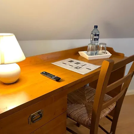 Ute's Fachwerk Homestay Wolthausen